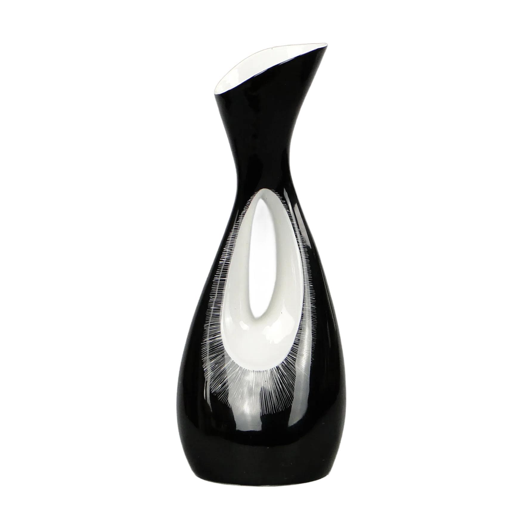 Wazon Calypso, porcelana czarna, proj. Z. Śliwowska-Wawrzyniak, Ćmielów, Polska, lata 50.