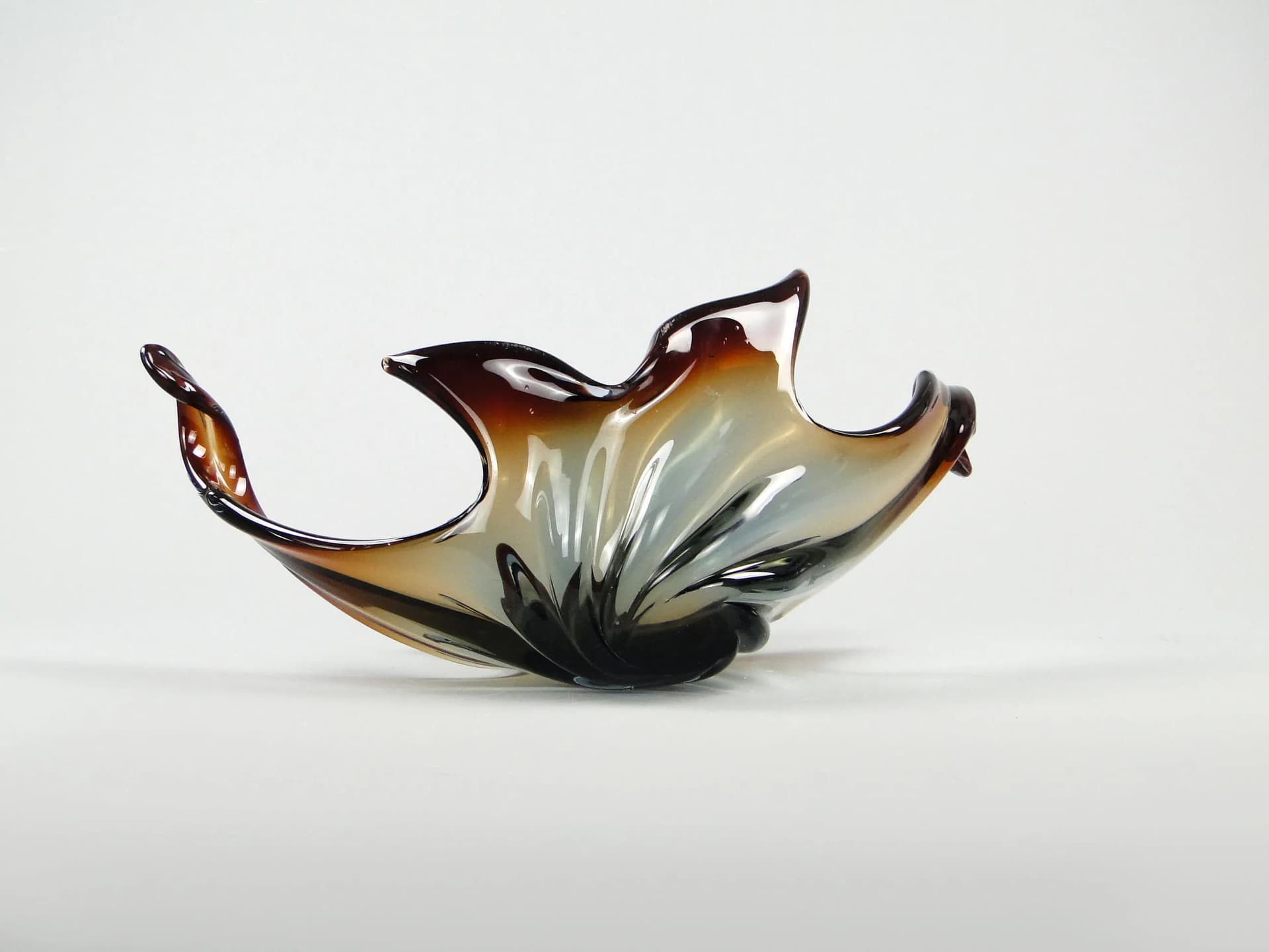 Centerpiece Mandruzatto, multicolor crystal glass, by F. Poli, Italy, 1950s. - 12242