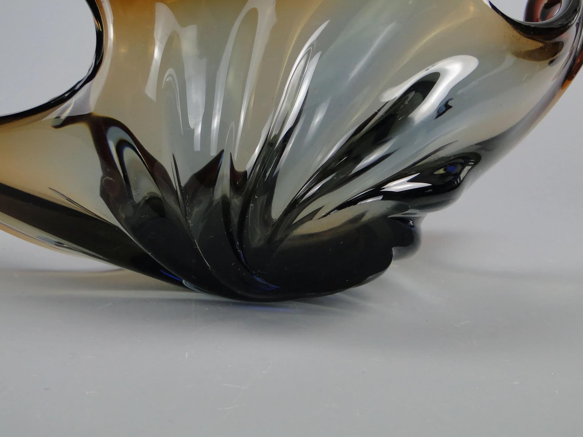 Centerpiece Mandruzatto, multicolor crystal glass, by F. Poli, Italy, 1950s. - 12243