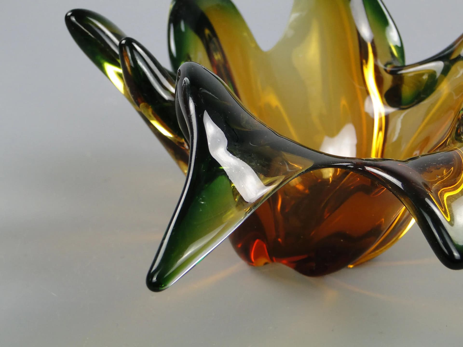 Bowl, Mandruzatto, golden, crystal, by F. Poli, Italy, 1950s. - 12218