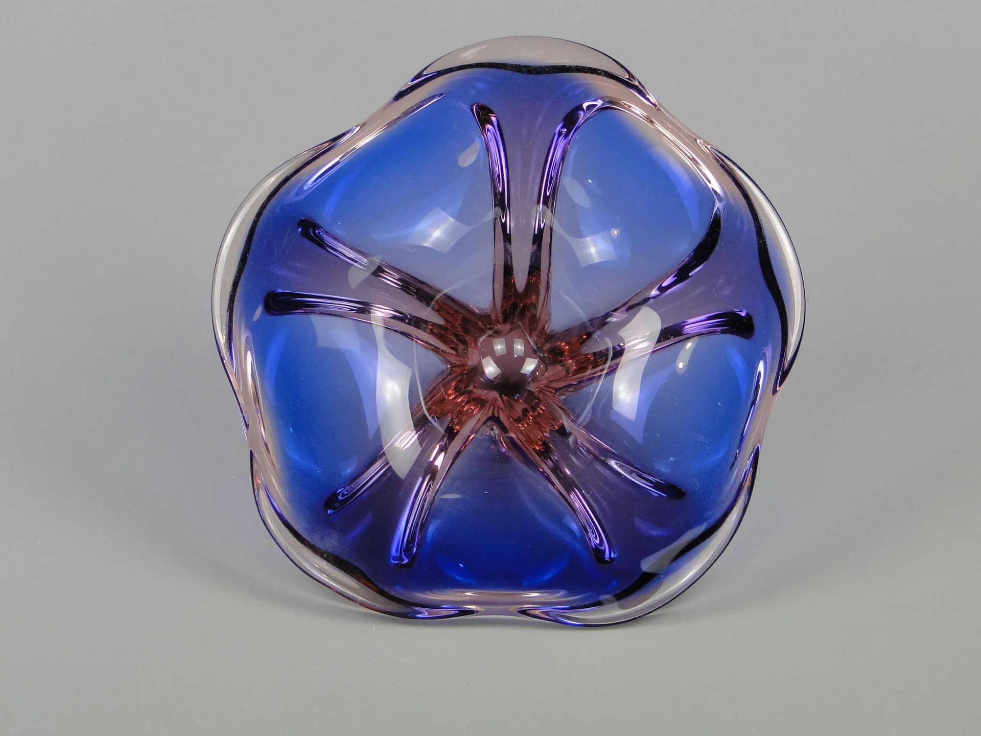 Bowl, violet glass, by J. Hospodka, Czech Republic, 1960s. - 12209