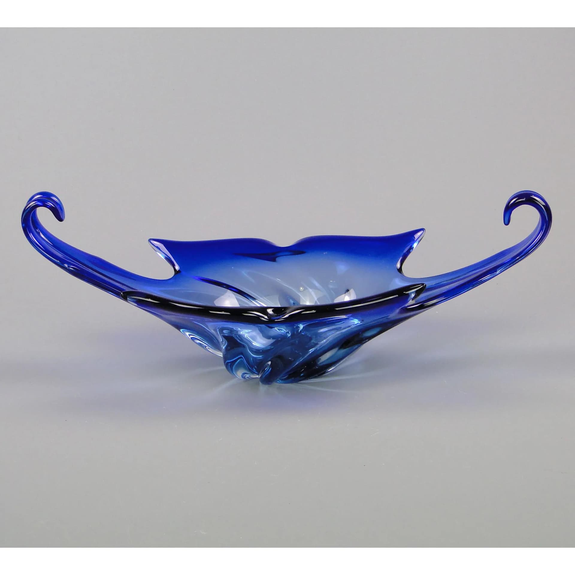 Centerpiece Mandruzatto, blue crystal glass, by F. Poli, Italy, 1950s. - 12195