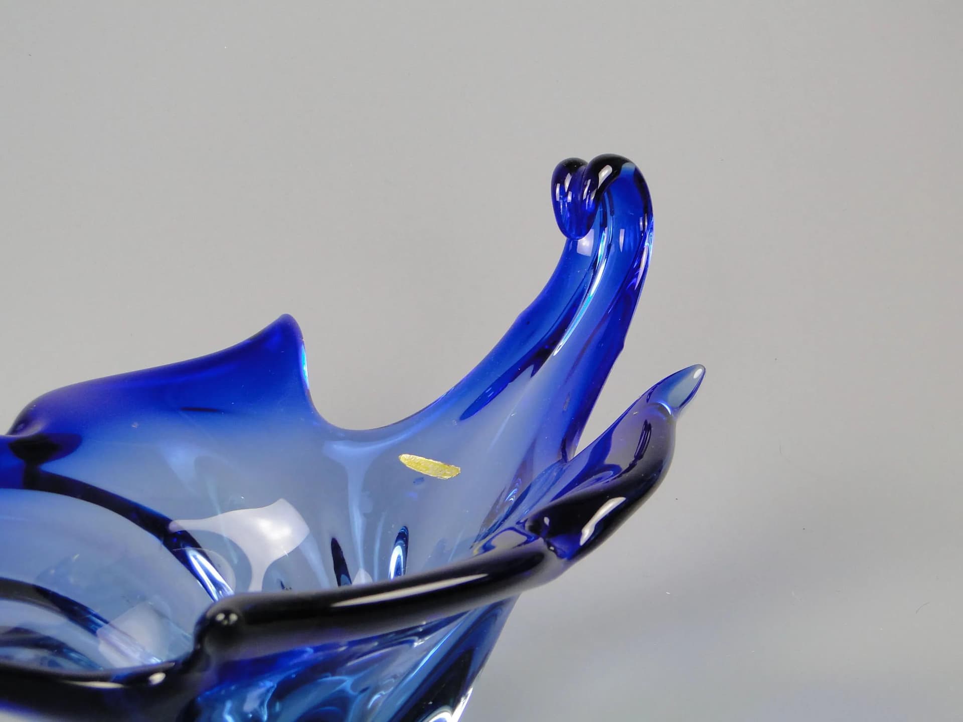 Centerpiece Mandruzatto, blue crystal glass, by F. Poli, Italy, 1950s. - 12200