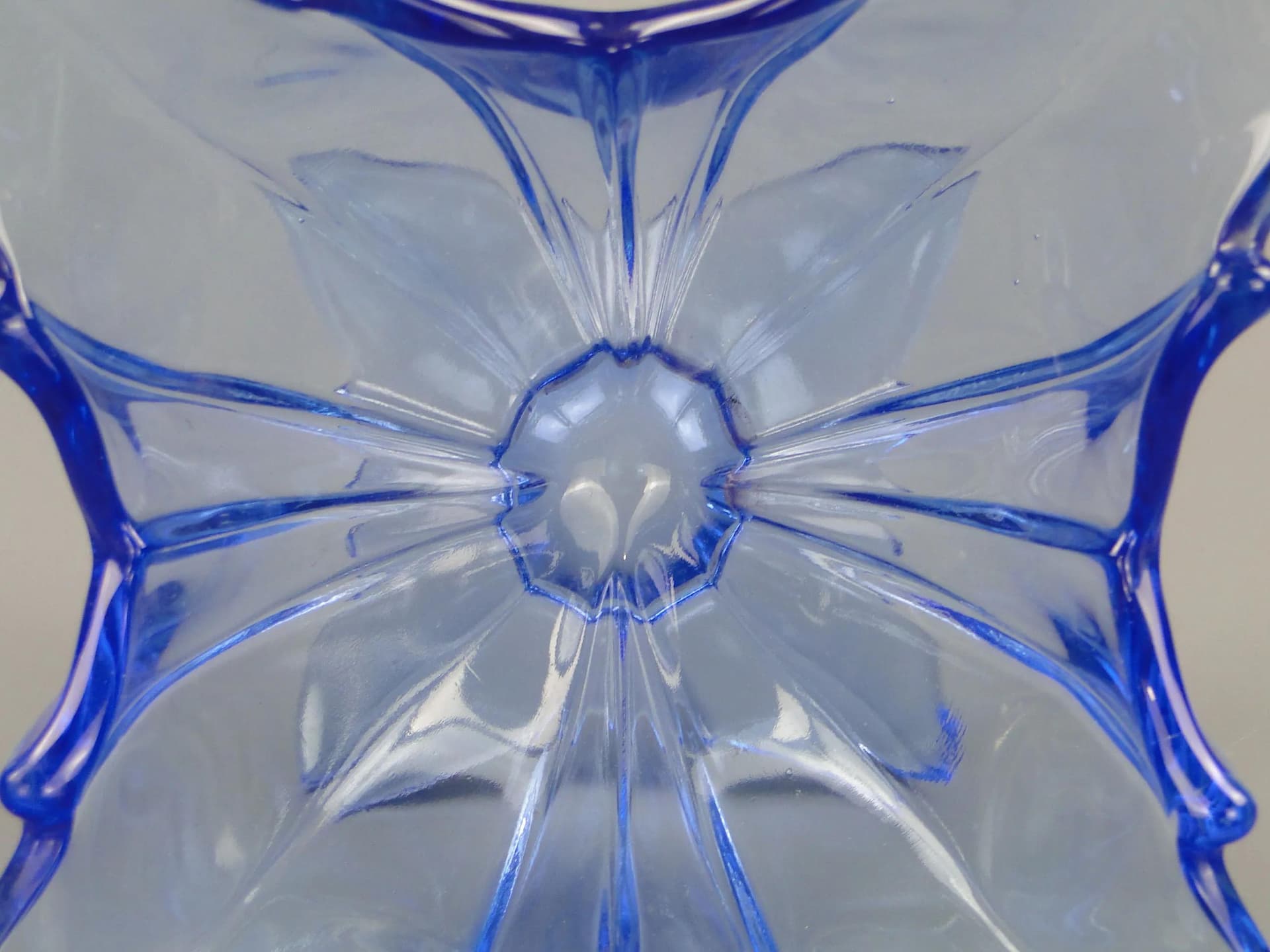 Jardiniere Art Deco, blue glass, Brockwitz Glassworks, Germany, 1950s - 12285