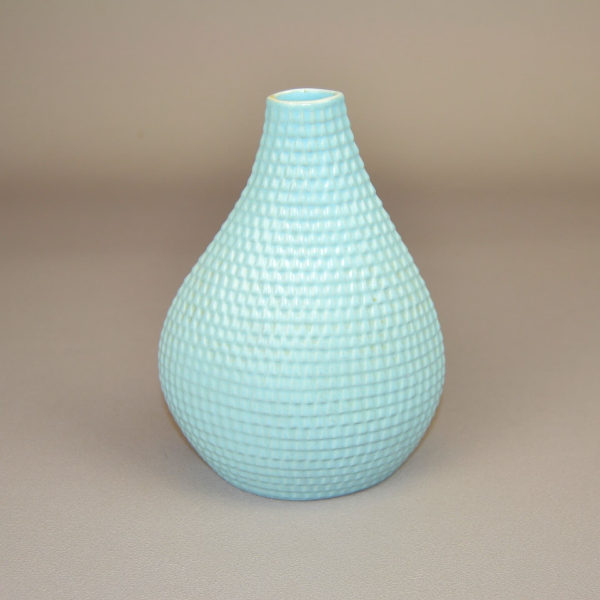 Vase Reptil, blue ceramic, by S. Lindeberg, Sweden, 1950s. - 33