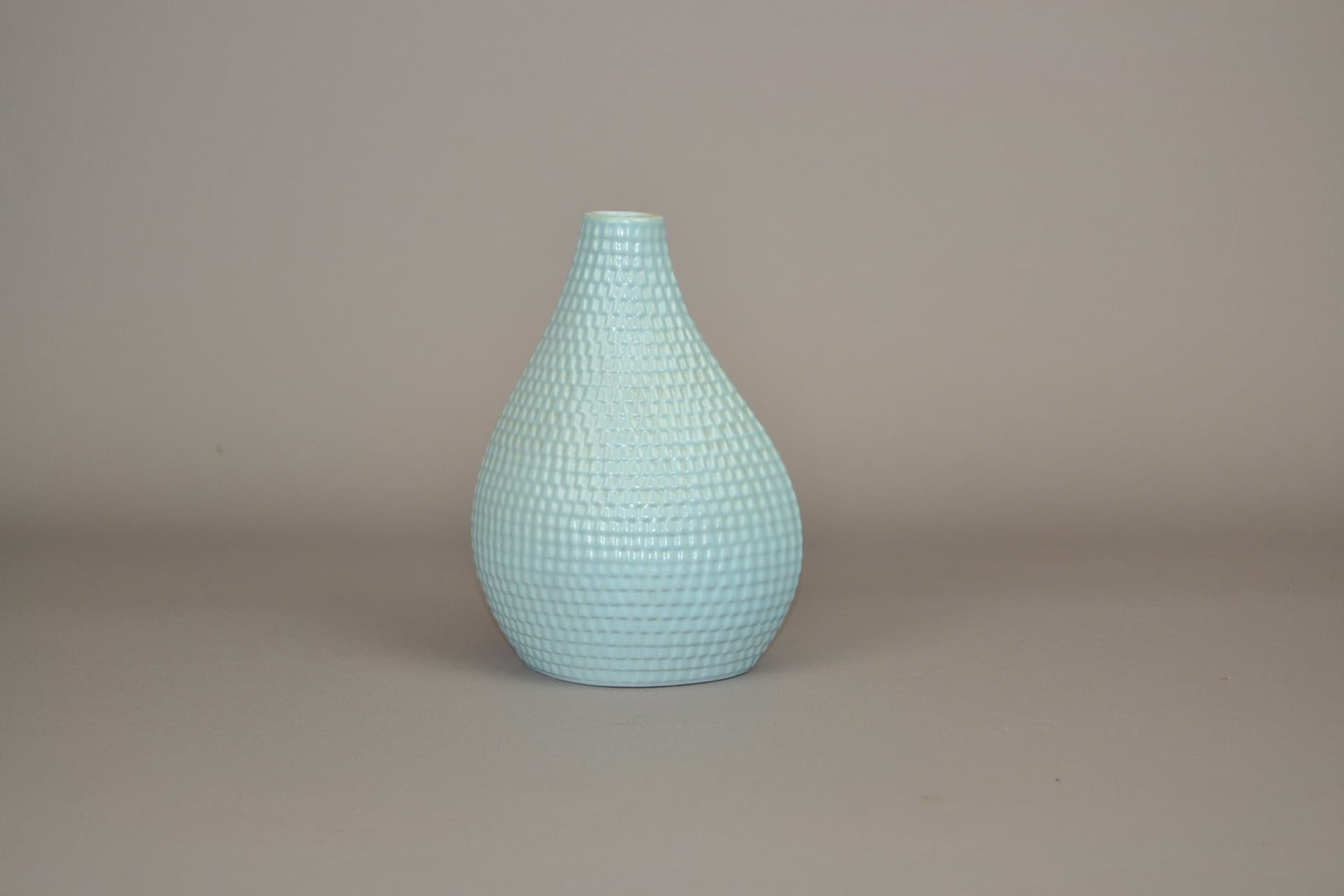 Vase Reptil, blue ceramic, by S. Lindeberg, Sweden, 1950s. - 42