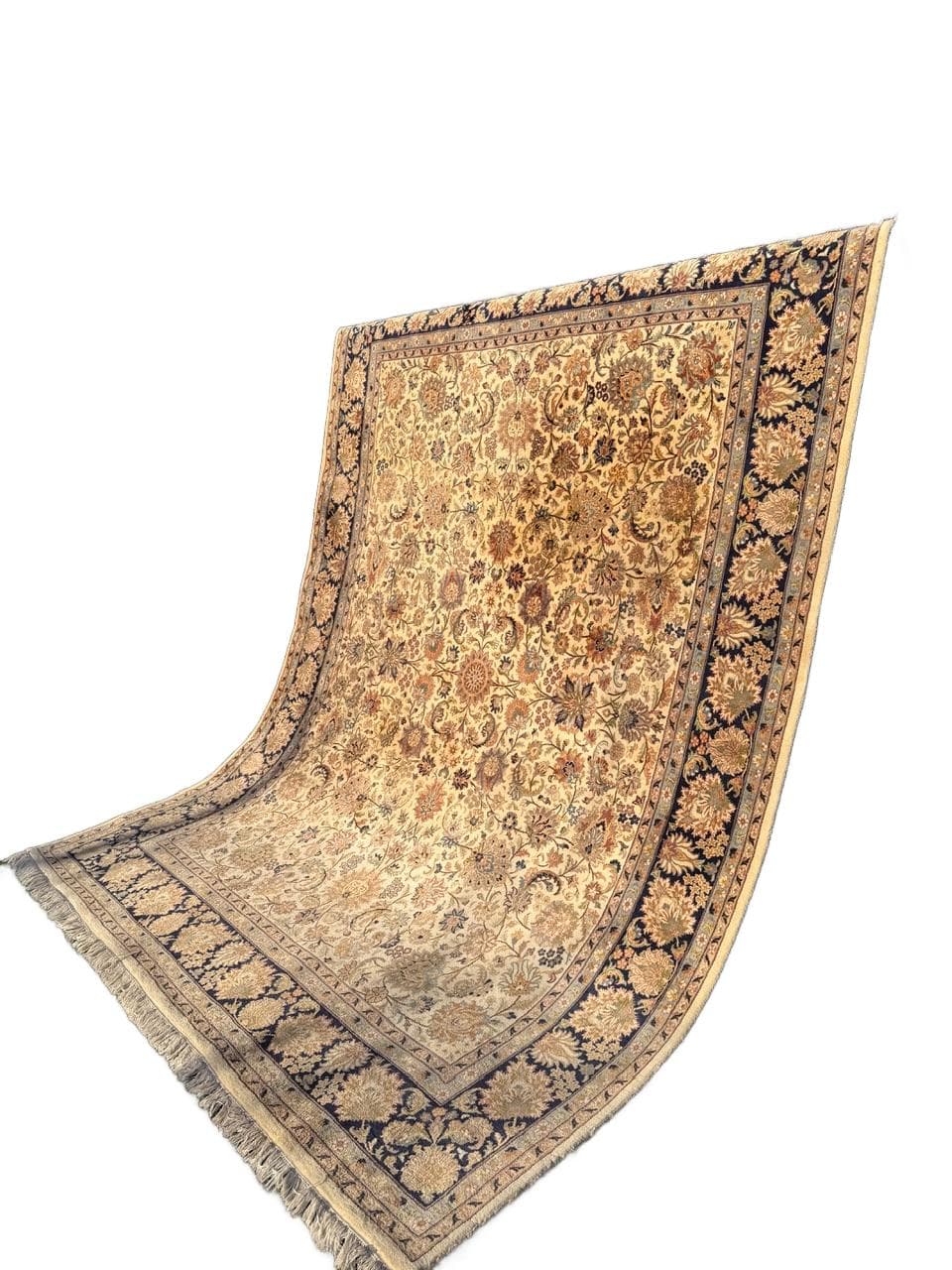 Rug Ispahan 325x245 cm, beige, wool, Iran, 1990s.