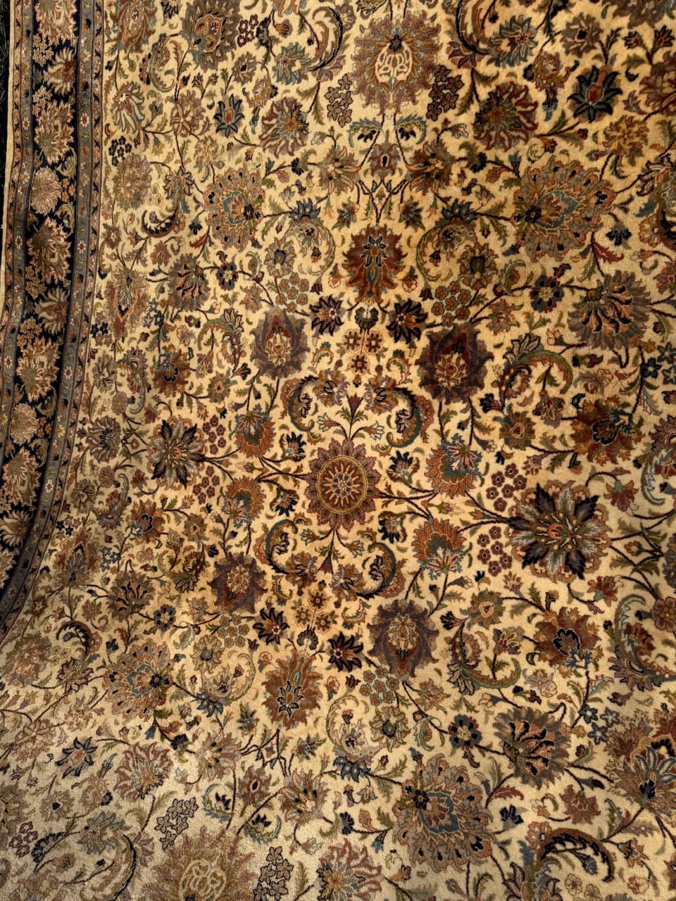 Rug Ispahan 325x245 cm, beige, wool, Iran, 1990s. - 178000