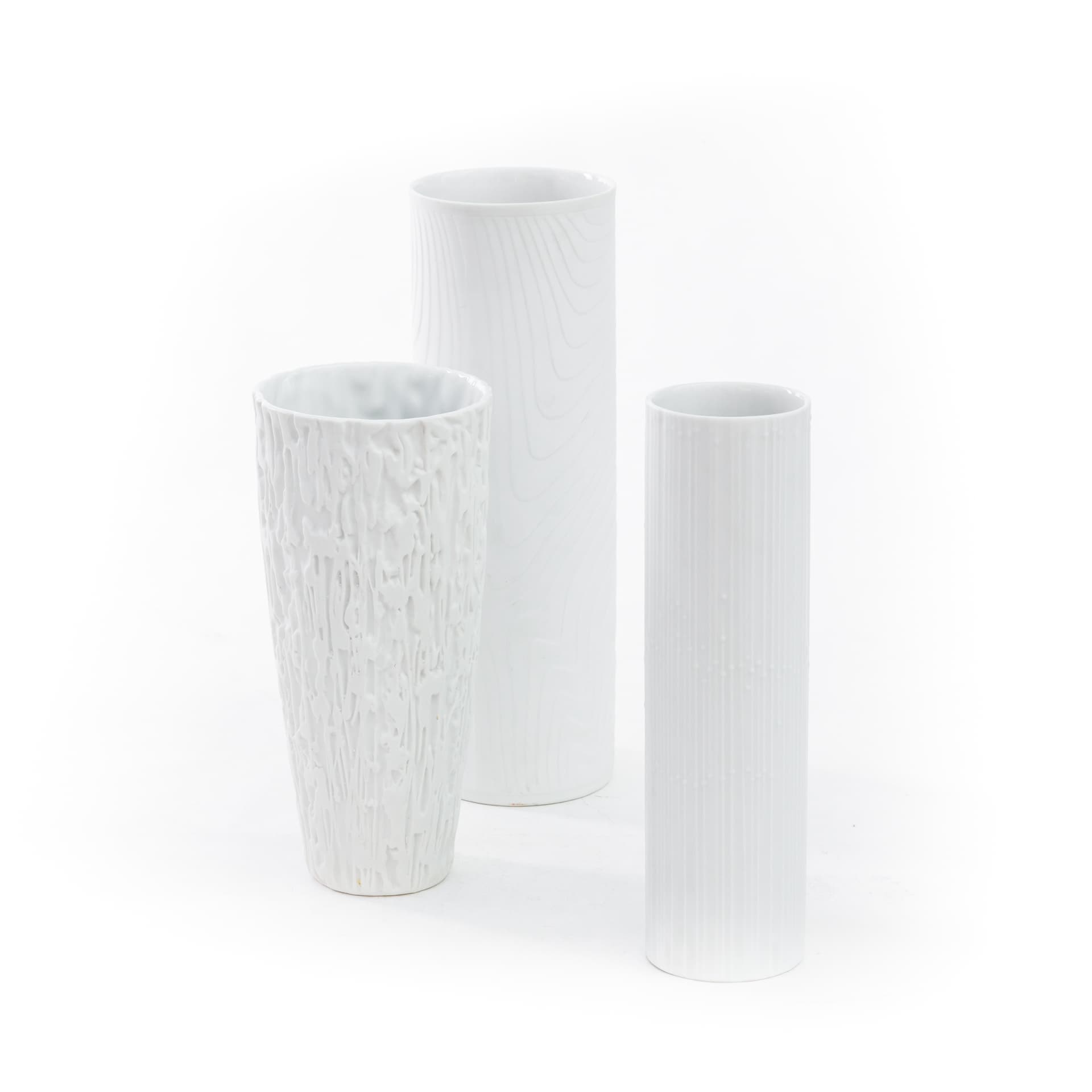 Wazom z porcelany biskwitowej. Rosenthal linia Thomas - 178642