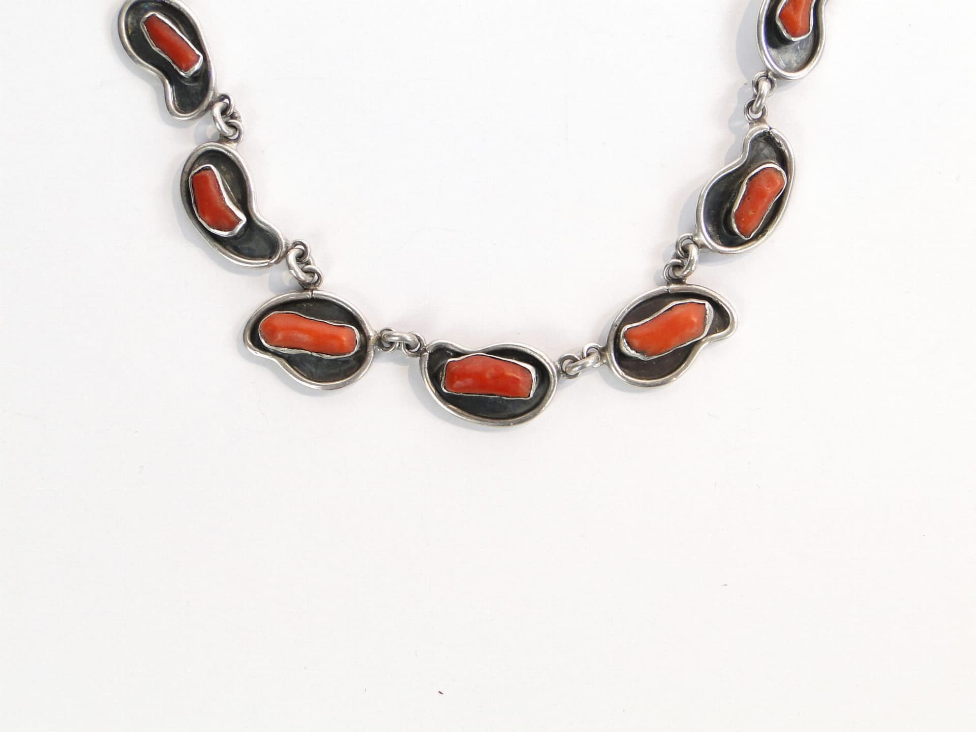Modernist Necklace, Silver, Red Coral, Poland, 1960s. - 178749
