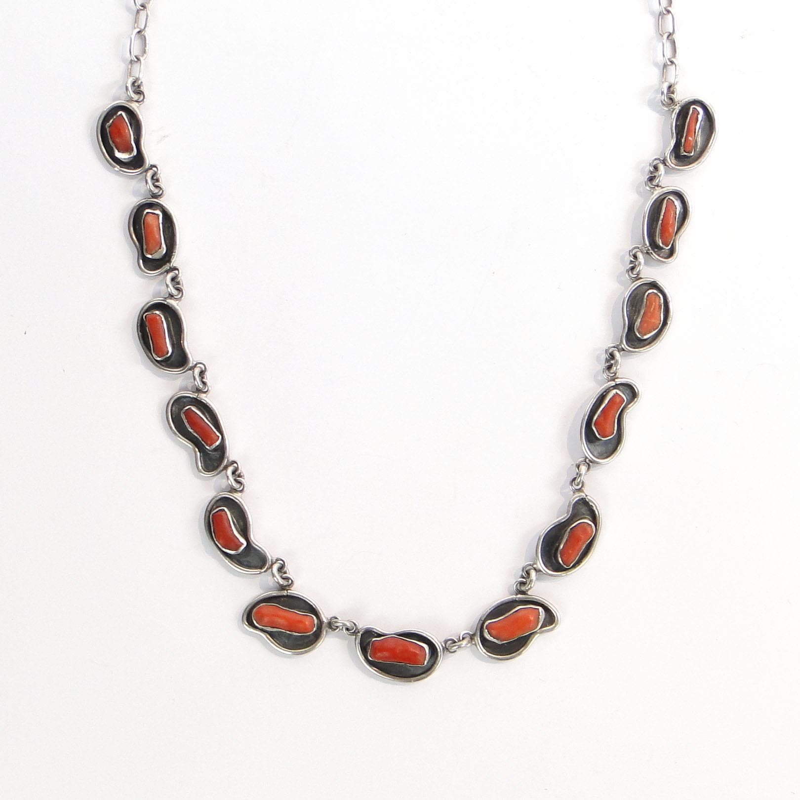 Modernist Necklace, Silver, Red Coral, Poland, 1960s. - 178748