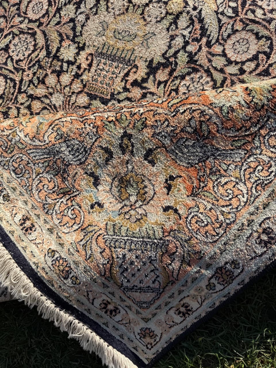 Carpet Ghoum, 375x270 cm, beige silk, India, 1990s. - 178842