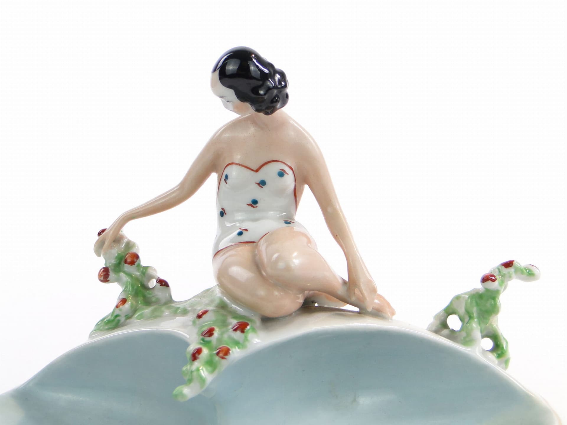 Popielniczka Wiosna, porcelana multikolor, proj. F. Kalfas, Ćmielów, Polska, lata 40. - 178916