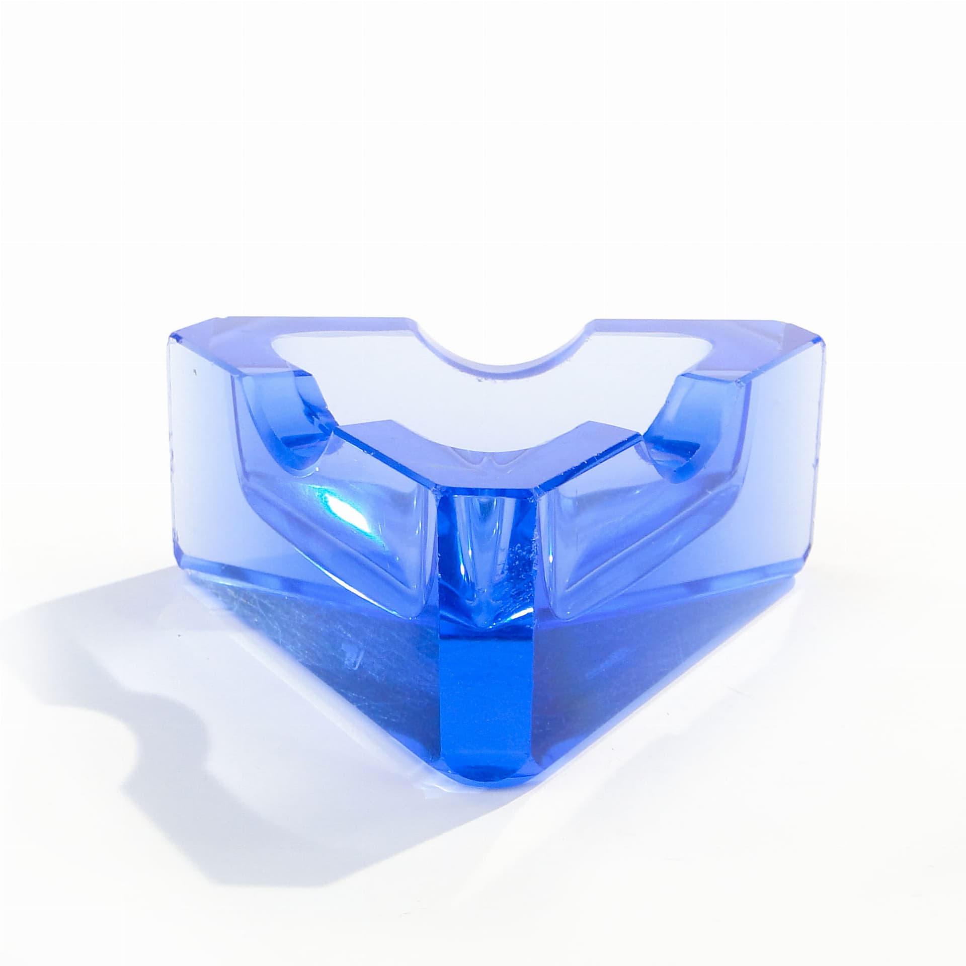 Popielniczka Art déco, kryształ niebieski, Czechy, lata 30. - 178920