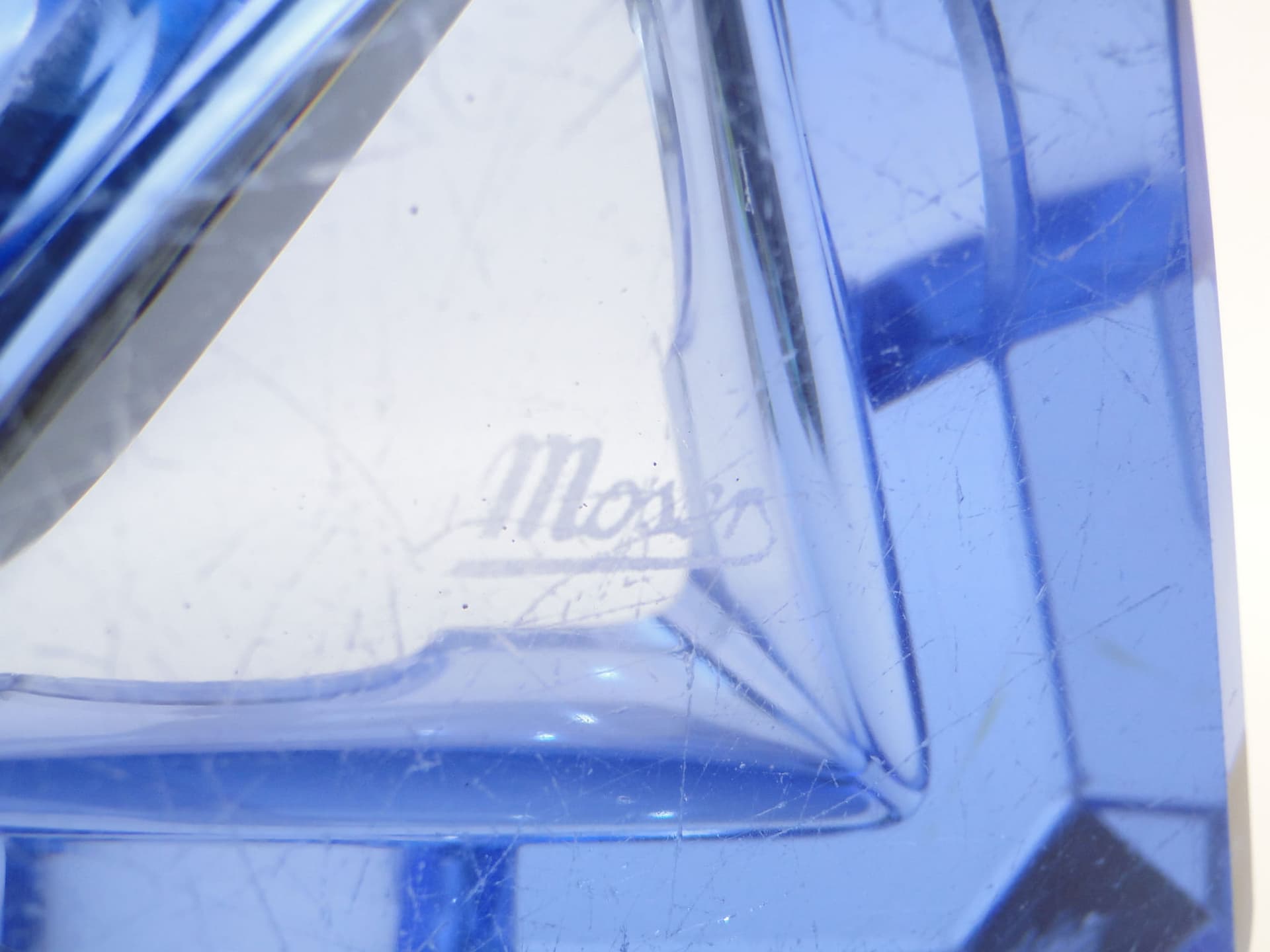 Popielniczka Art déco, kryształ niebieski, Czechy, lata 30. - 178924