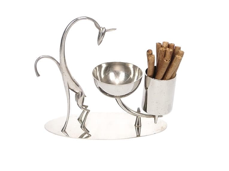 Postument na papierosy Art Deco, mosiądz srebrny, Austria, lata 30.