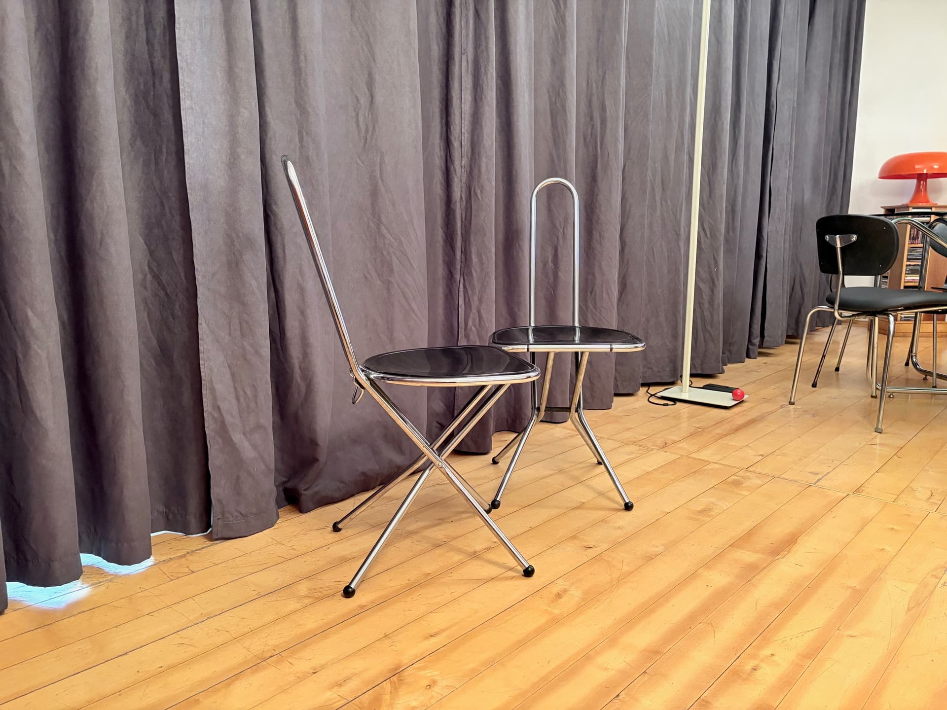 Para krzeseł składanych, czarny, metal chrom, proj. N. Gammelgaard, Ikea, Szwecja, lata 80. - 179044