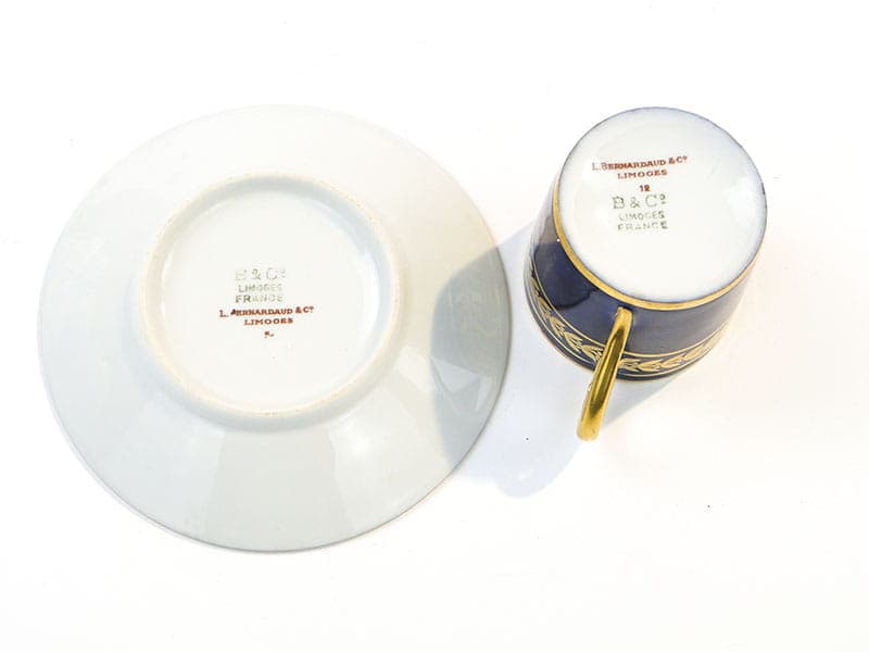 Filiżanka do mokki Napoleon III, porcelana niebieska, Francja, początek XX w. - 179517