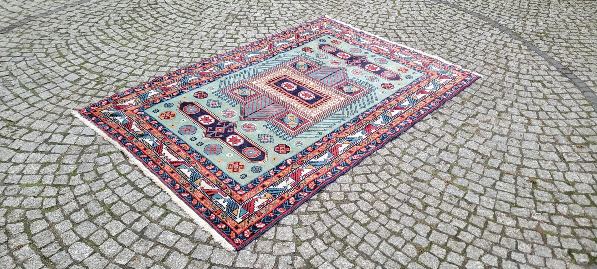 Rug Kazak, multicolor wool, Azerbaijan, 19th c. - 179797