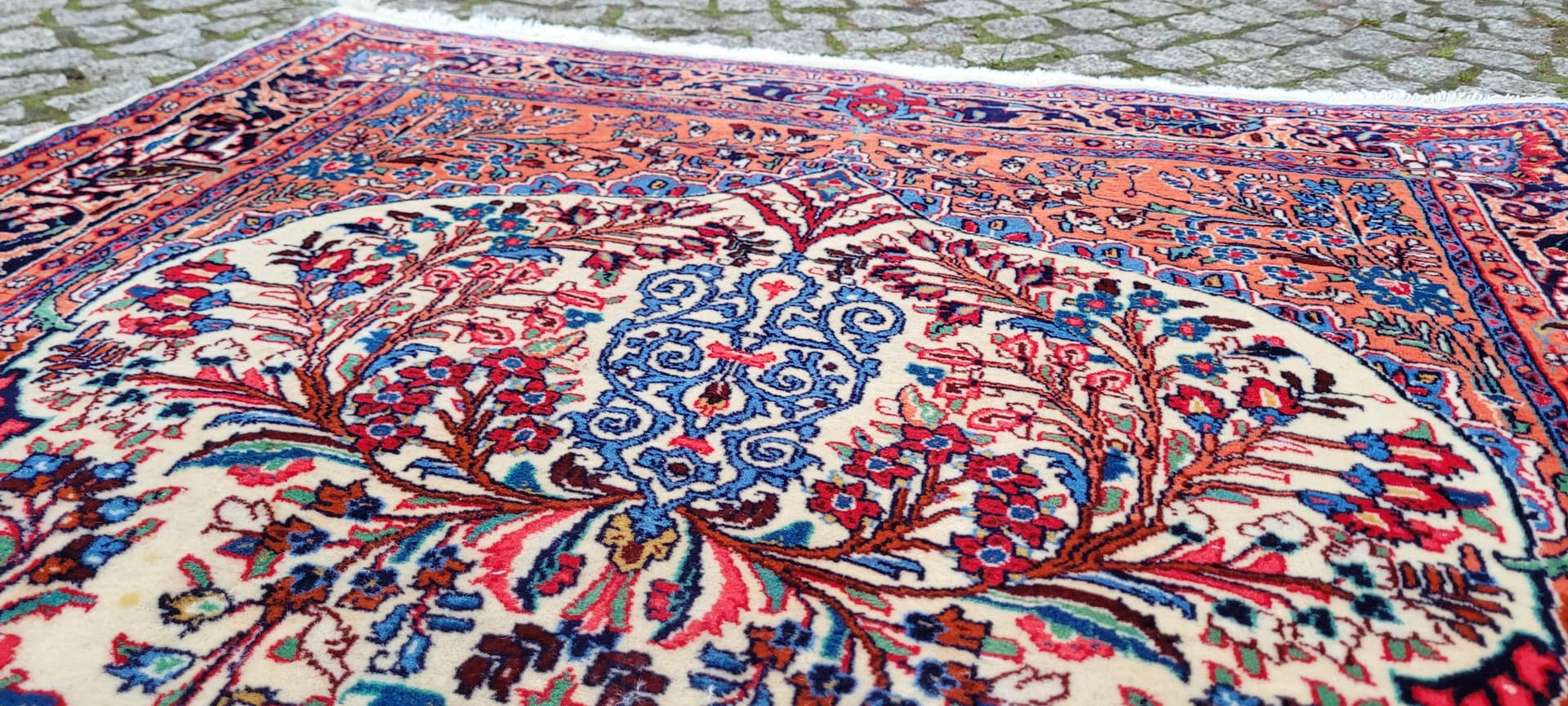 Rug Kashmar, 163x107 cm, ivory, wool, Iran, 1990s. - 179823