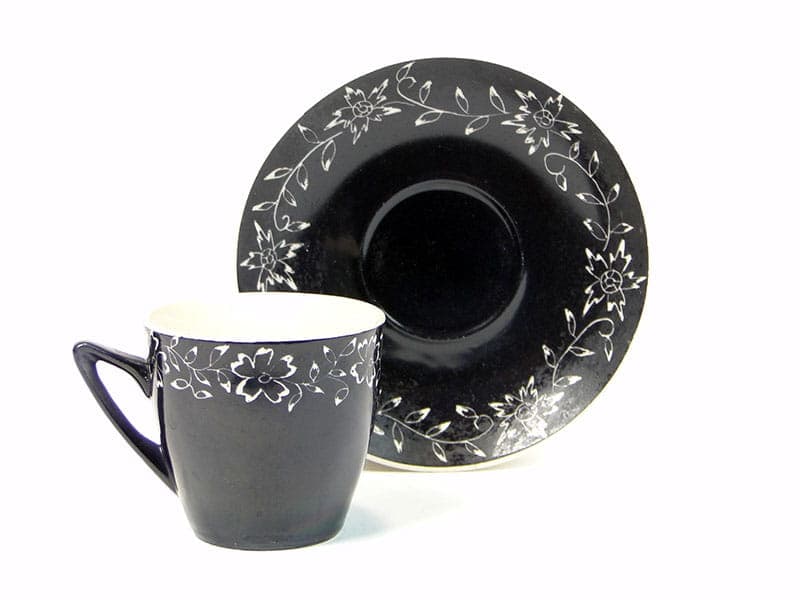 Filiżanka ze spodkiem, czarna porcelana, Chodzież, Polska, lata 70.
