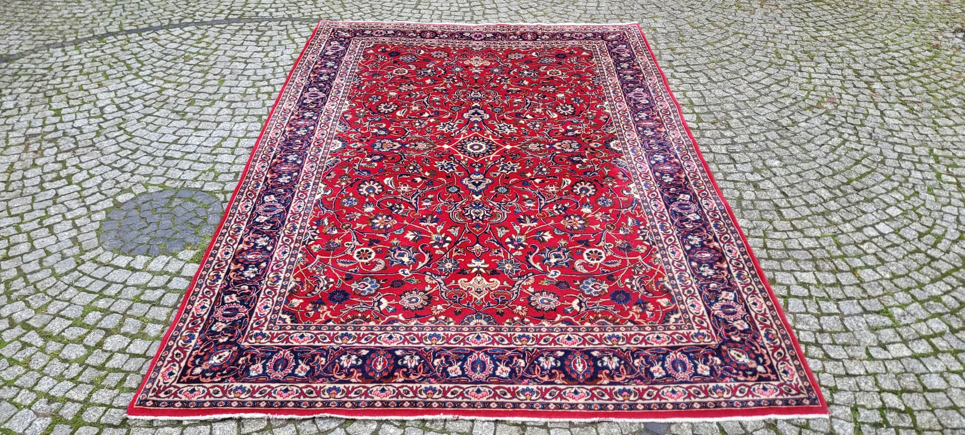 Rug Isfahan 200x300 cm, multicolor, wool, Iran, 1960s. - 180289