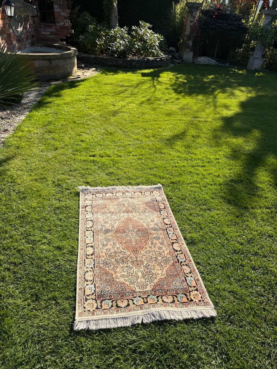 Rug Ghoum, 132x77 cm, beige silk, India - 180305