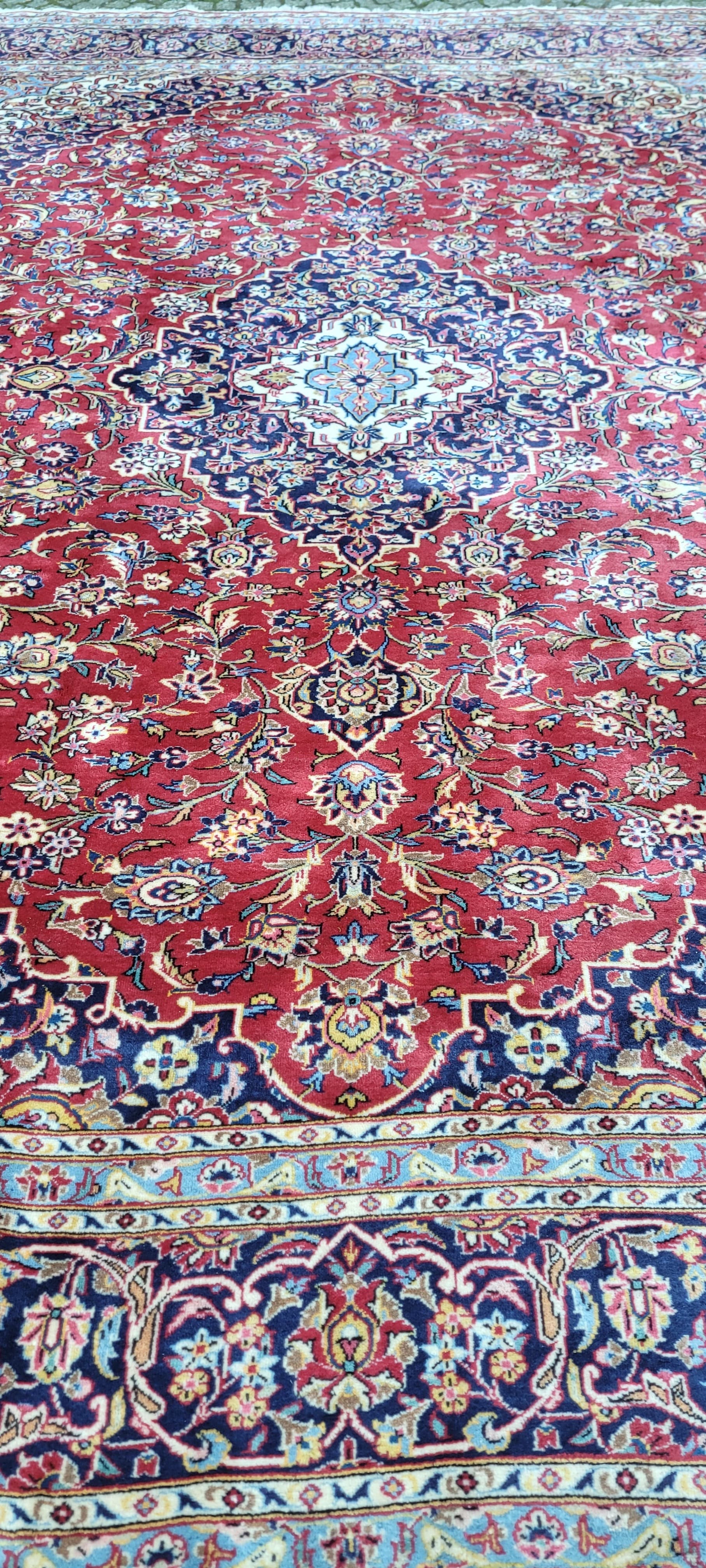 Rug Keshan, 295x385 cm, red, wool, Iran, early 20th c. - 180379