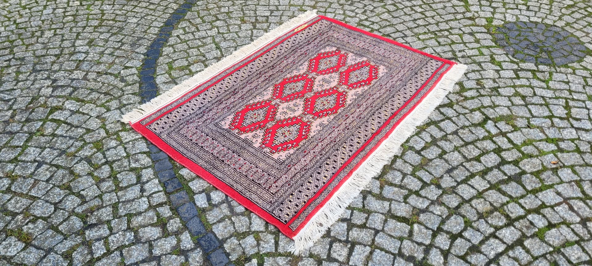 Rug Buchara 103x130 cm, red, wool, Pakistan, 1980s. - 180510