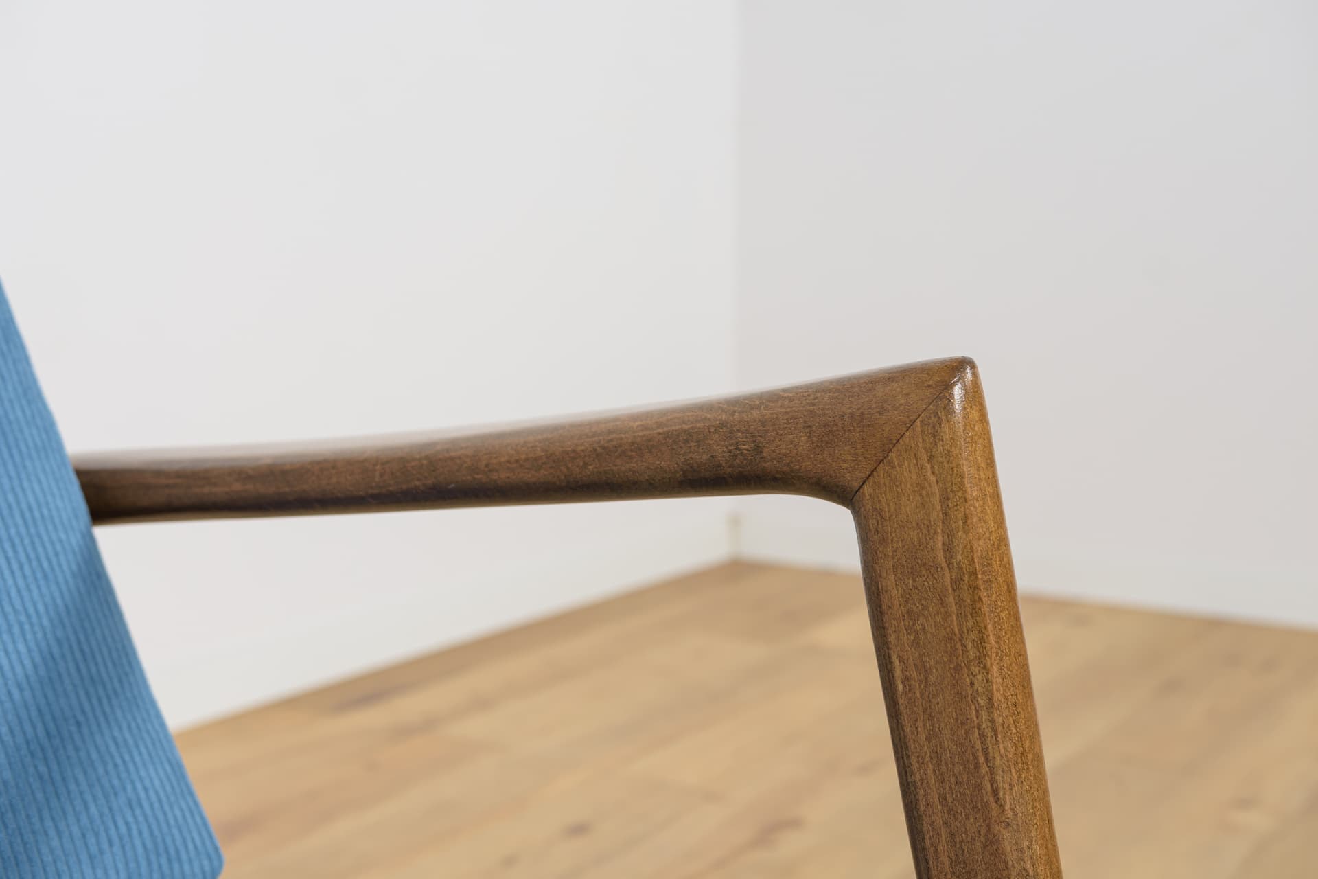 Lounge chair Model 300-139, blue, beech, Swarzędzka Fabryka Mebli, Poland, 1960s. - 180662