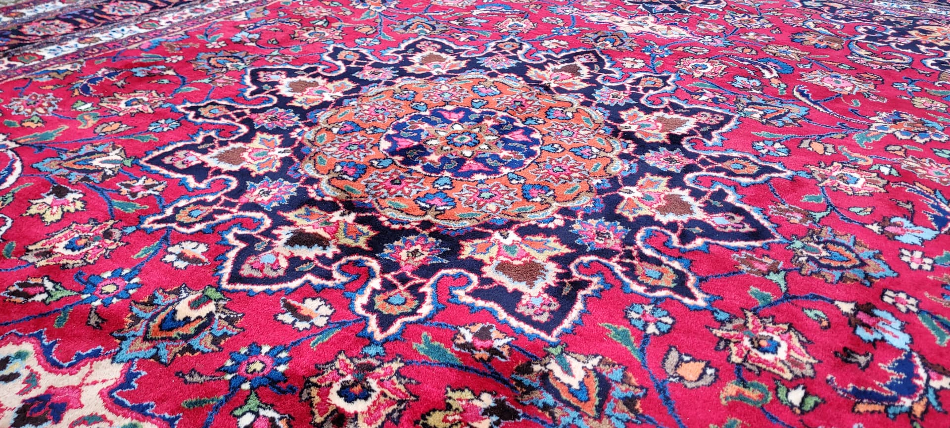 Rug Meshed 245x345cm, multicolor wool, Iran, 1960s. - 180994