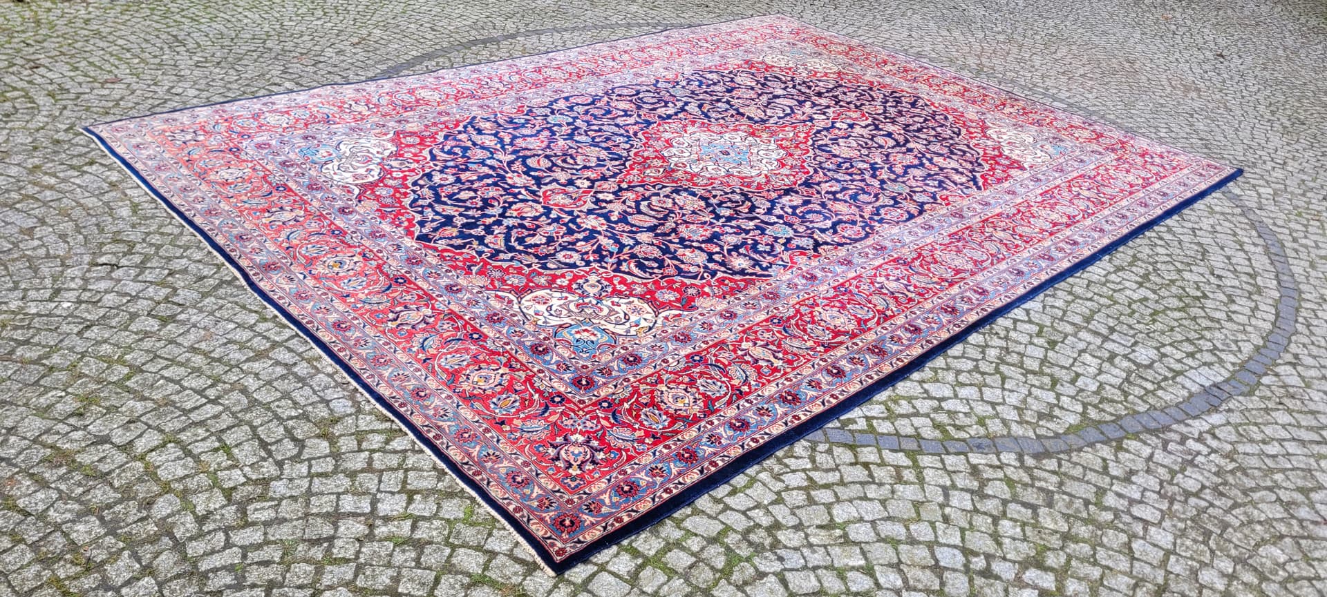 Rug Kashan, multicolor wool, Iran, 1930s. - 181025