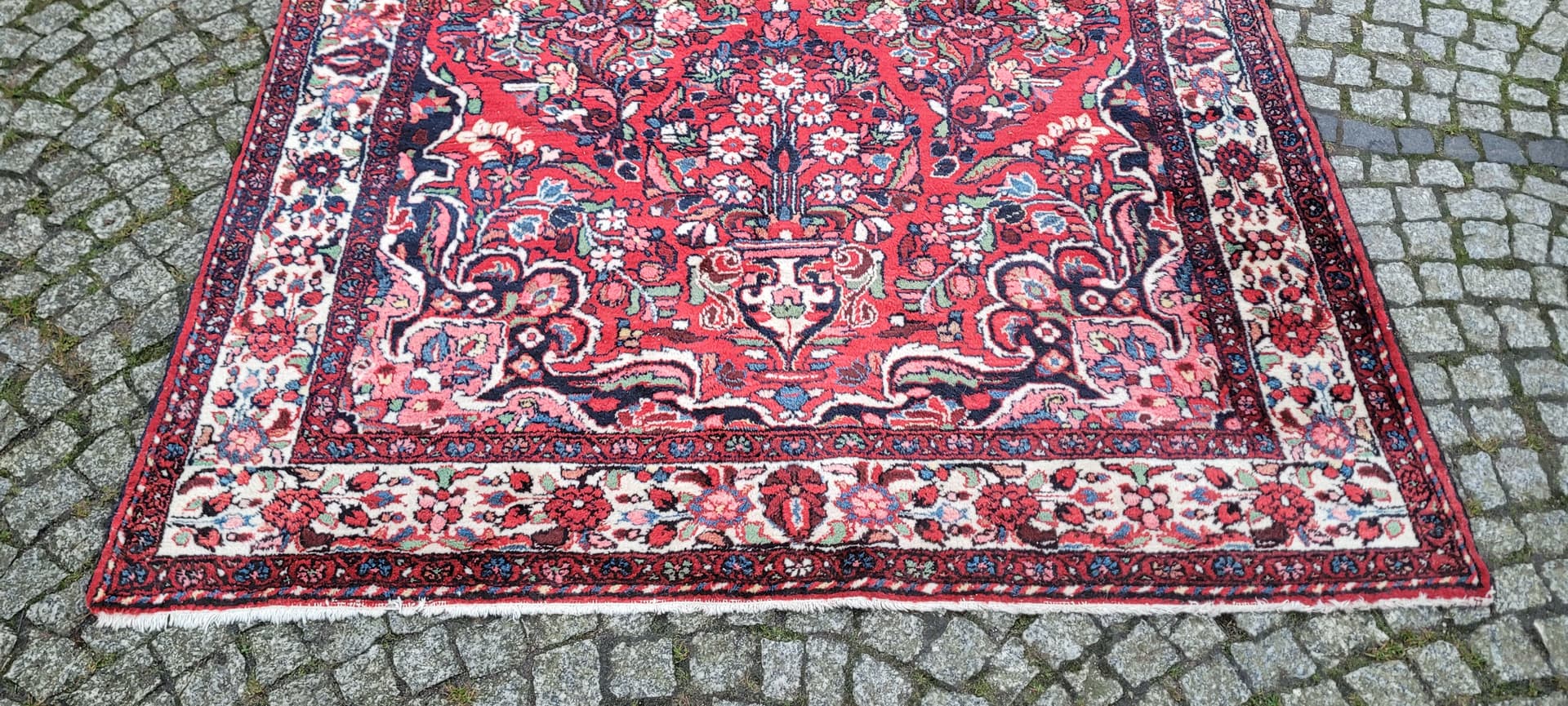 Rug Lilian 163x295 cm, red, wool, Iran, 1960s. - 181146