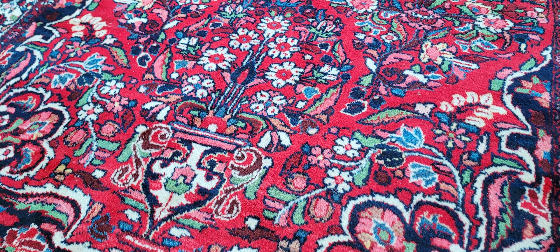 Rug Lilian 163x295 cm, red, wool, Iran, 1960s. - 181138