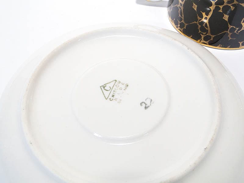 Filiżanka ze spodkiem Ada, porcelana czarna, proj. W. Potacki, Ćmielów, Polska, lata 70. - 181161