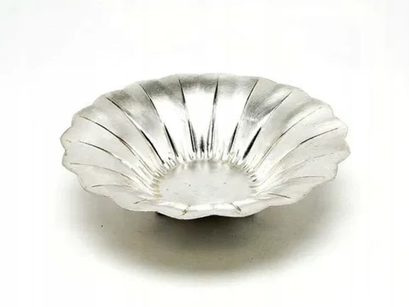 Art Deco bowl, silver-plated brass, WMF Ikora, Germany, 1930s.