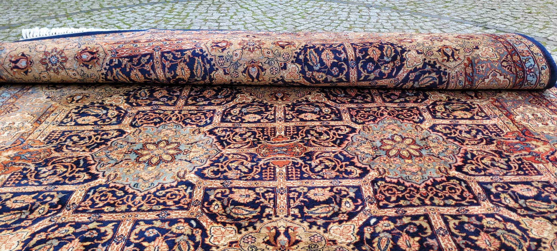 Rug Tebriz, 310x250cm, navy blue, wool, India - 181900