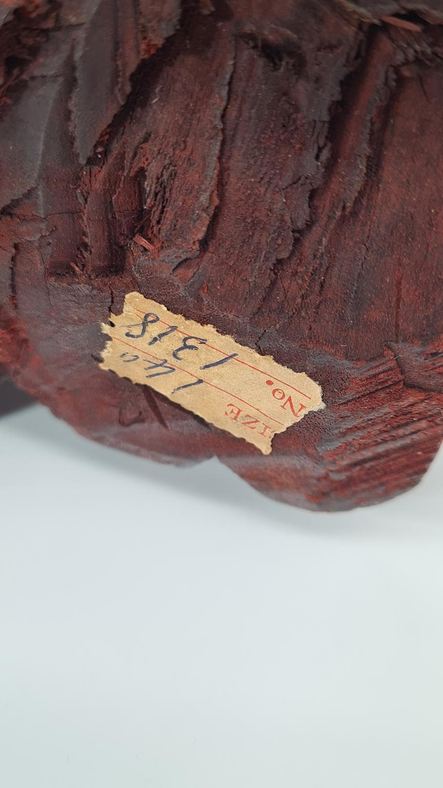 Figura rybaka, ciemny brąz, drewno, Chiny, lata 40. - 182080