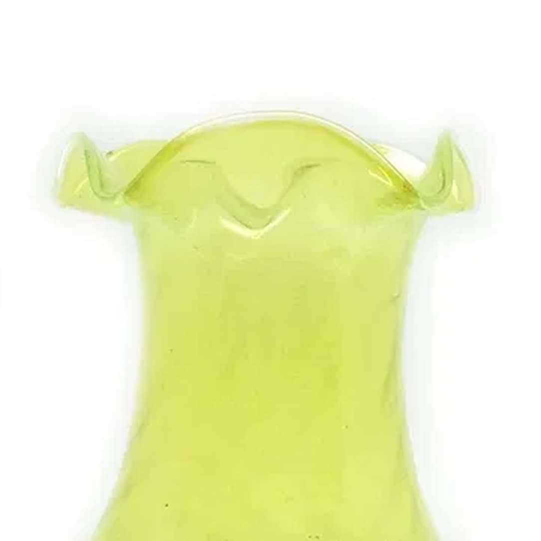 Mid-century modern ruffled vase, glass, by L. Fiedorowicz, Huta Staszic, Poland, 1970s. - 182087