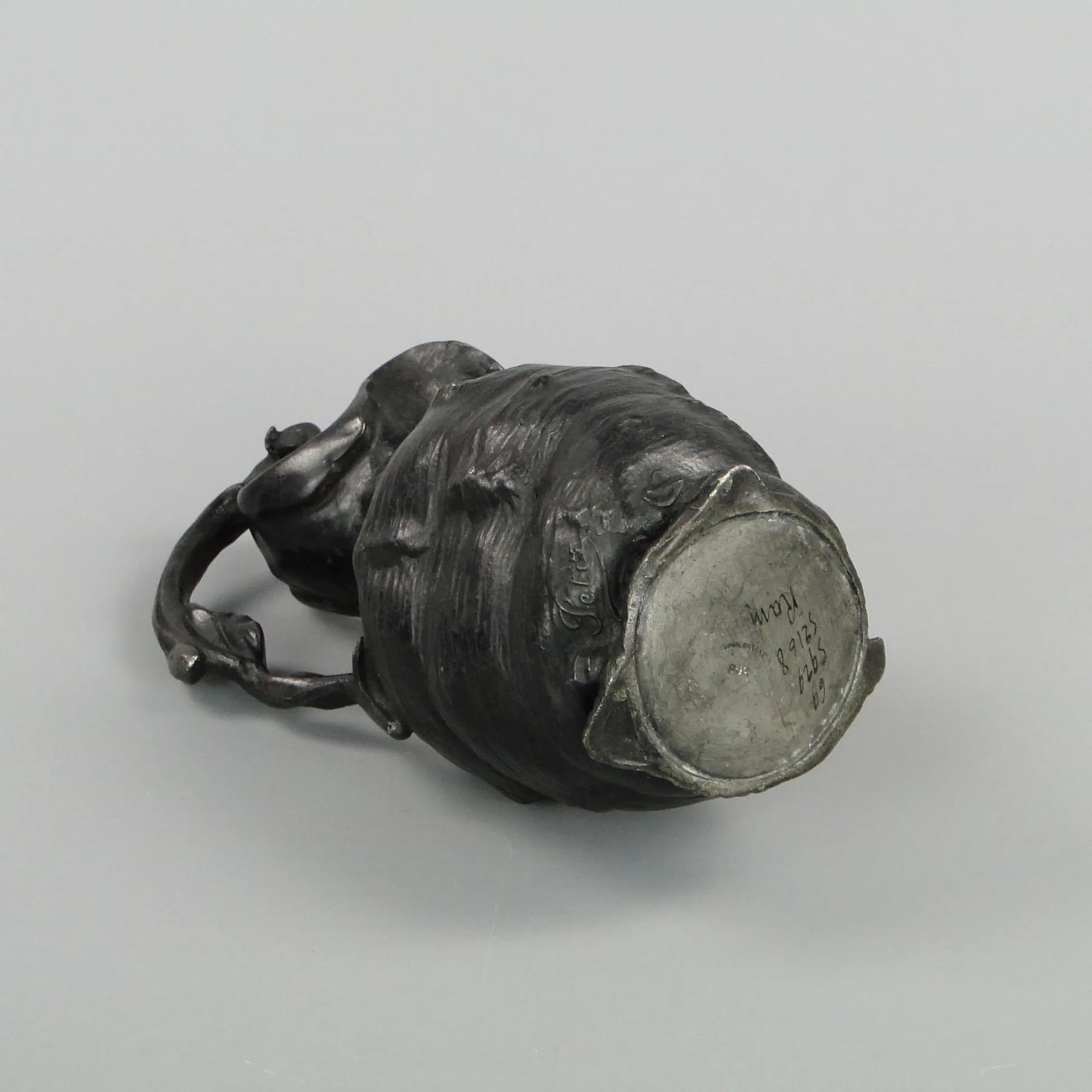 Dzban Art Nouveau, srebrny metal, proj. J. M. Petizon, Francja, początek XX w. - 12620