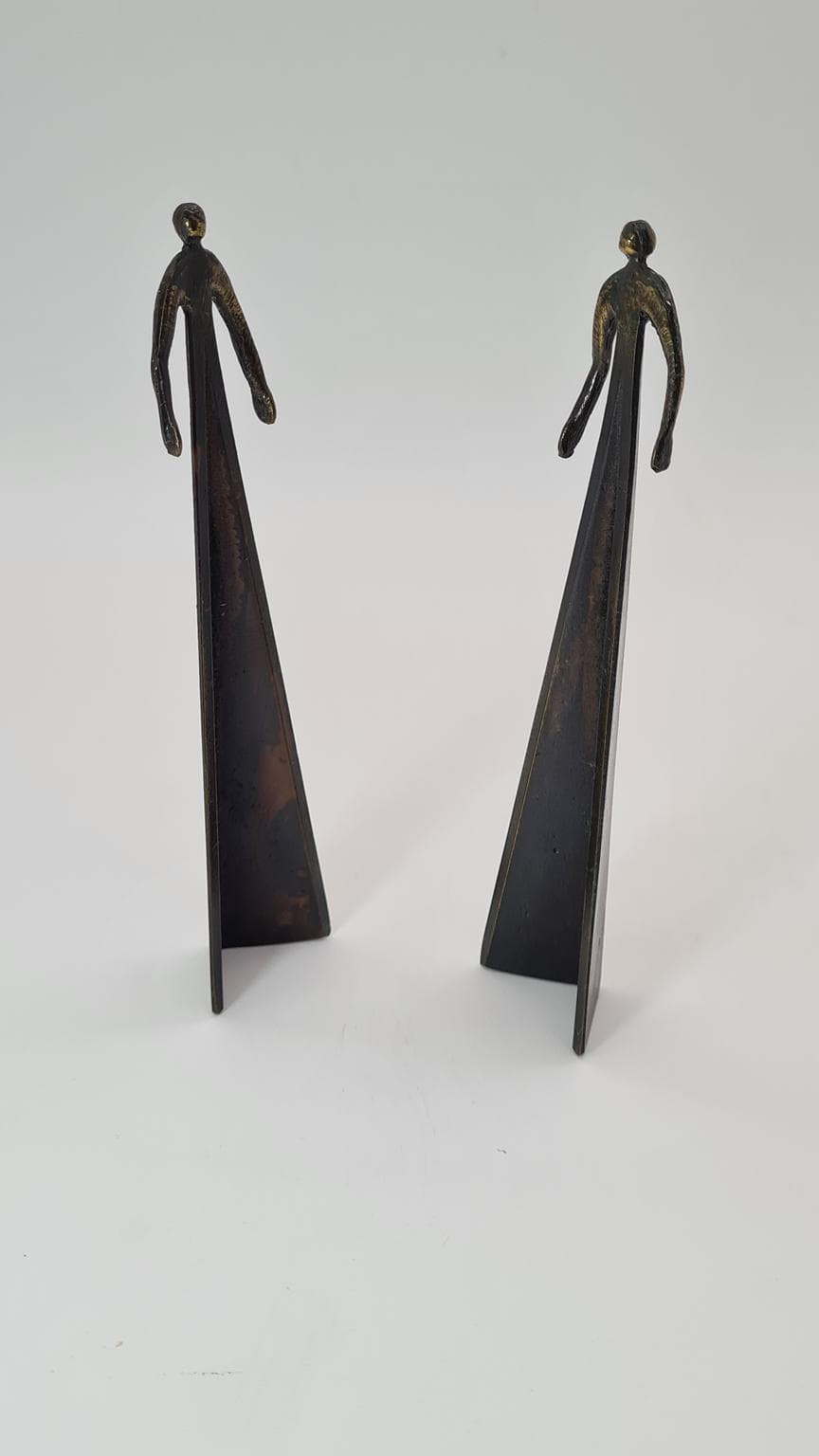 Pair of brutalist sculptures, dark brown bronze, 1980s. - 182172