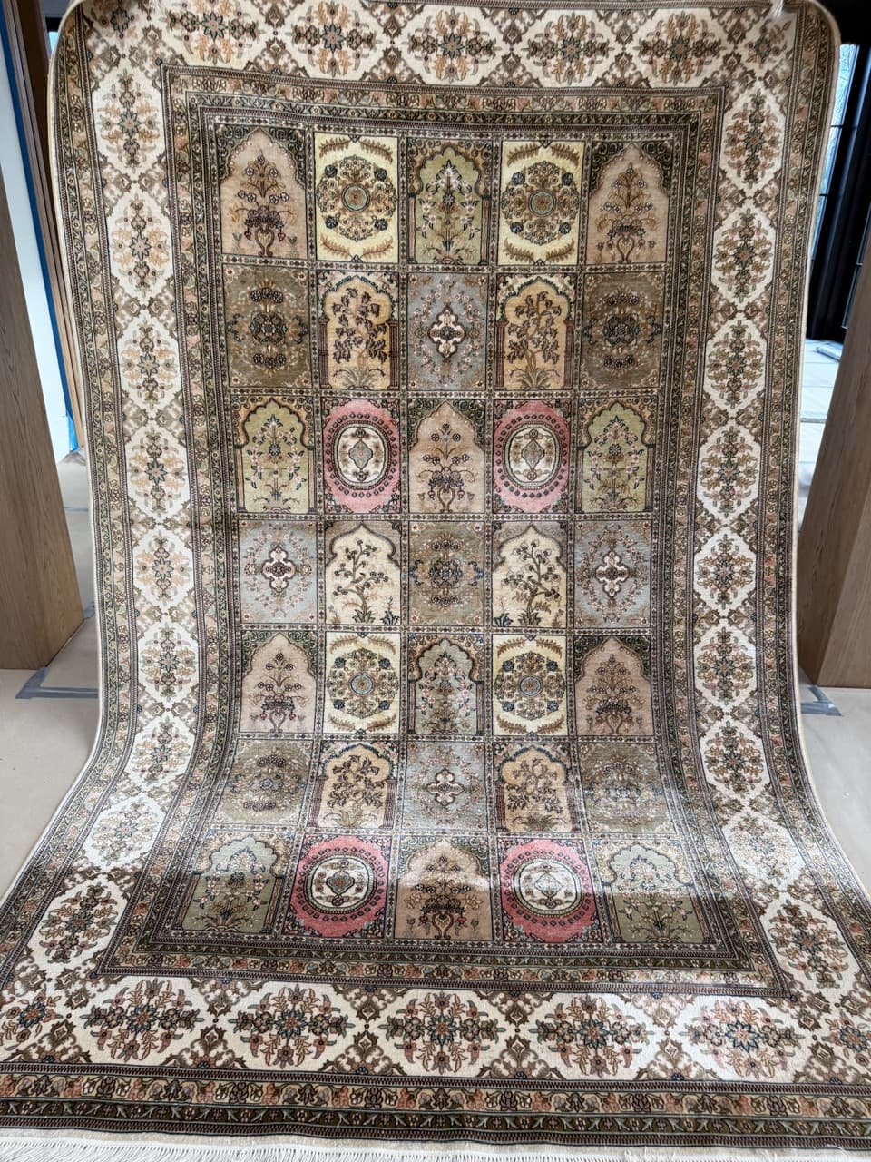 Dywan Ghoum, 300x190 cm, jedwab beżowy, Iran - 182473