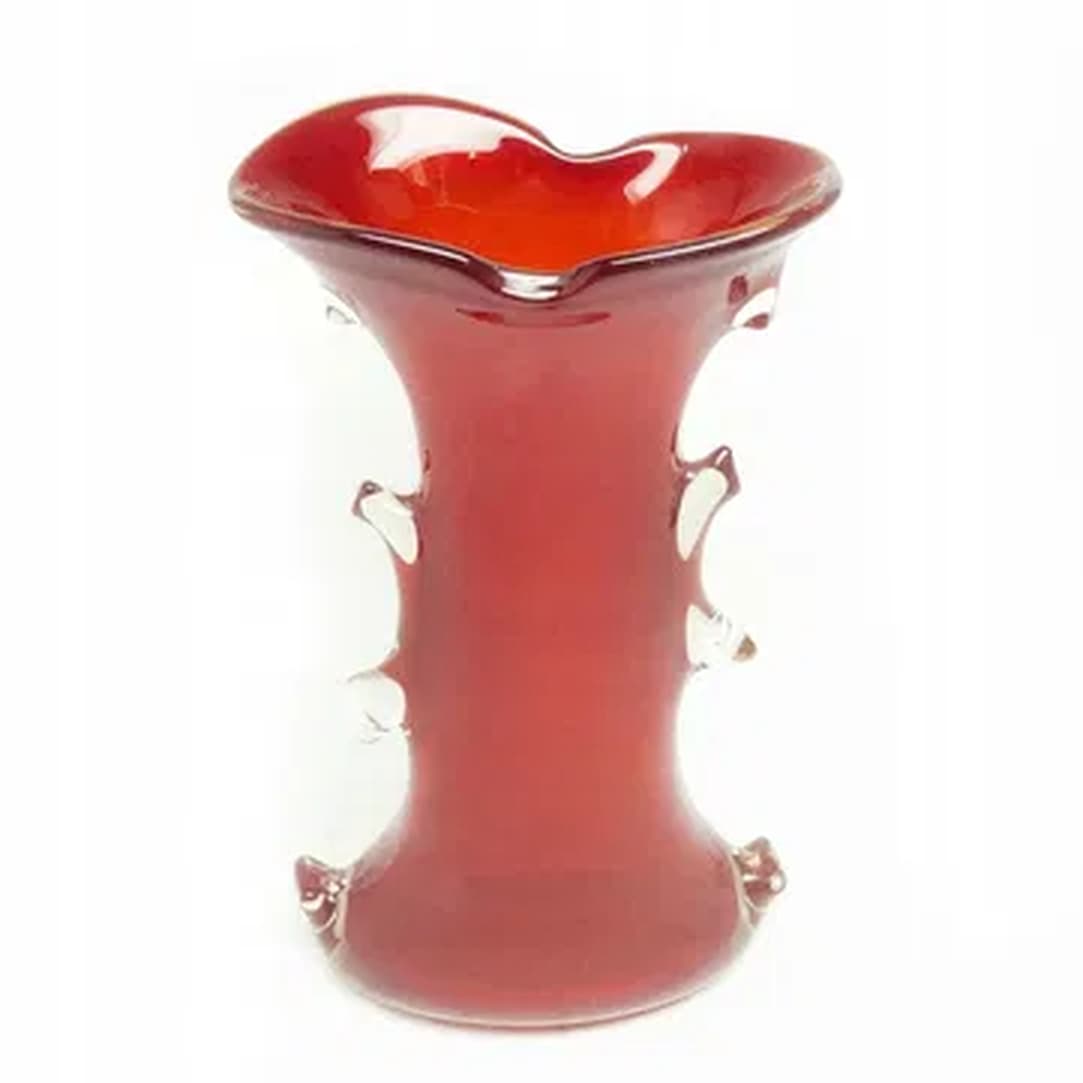 Wazon płetwa rekina, Mid-century modern, szkło czerwone, Polska, lata 70. - 182536