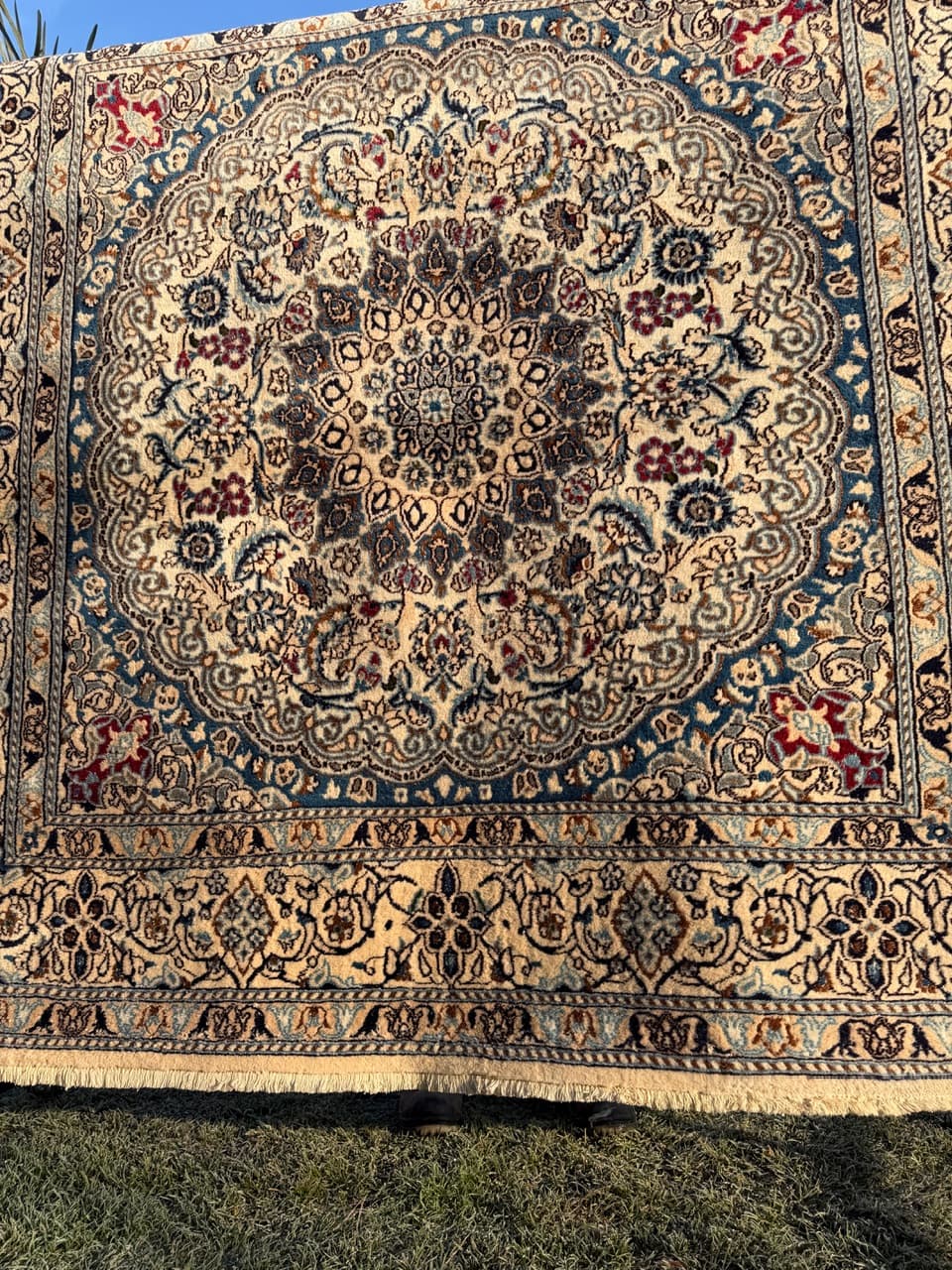 Persian rug Nain 200x200 cm, ivory, wool with silk, Iran - 182590