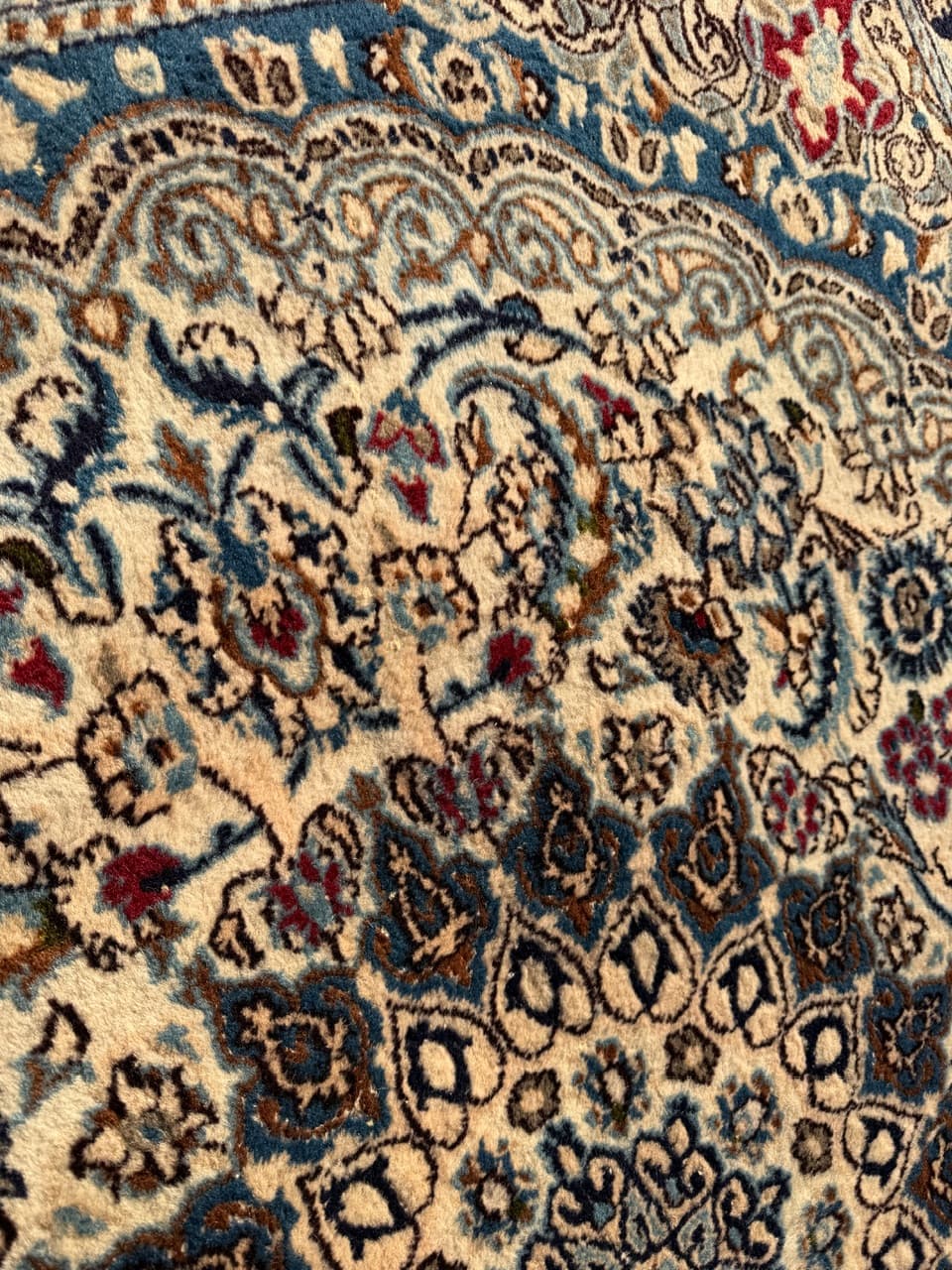 Persian rug Nain 200x200 cm, ivory, wool with silk, Iran - 182591