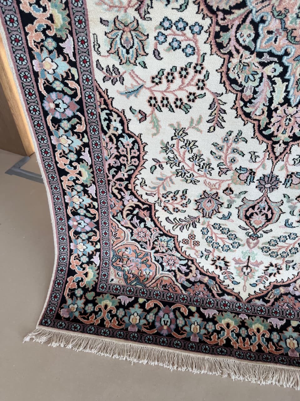 Dywan Ghoum/Qom 205x120 cm, jedwab beżowy, Indie - 182658