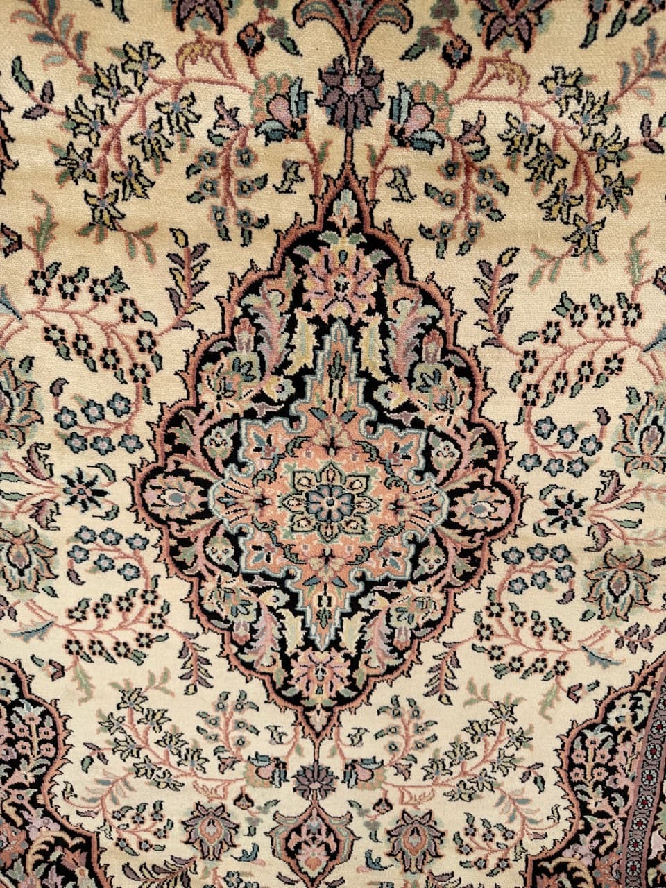 Dywan Ghoum/Qom 205x120 cm, jedwab beżowy, Indie - 182655