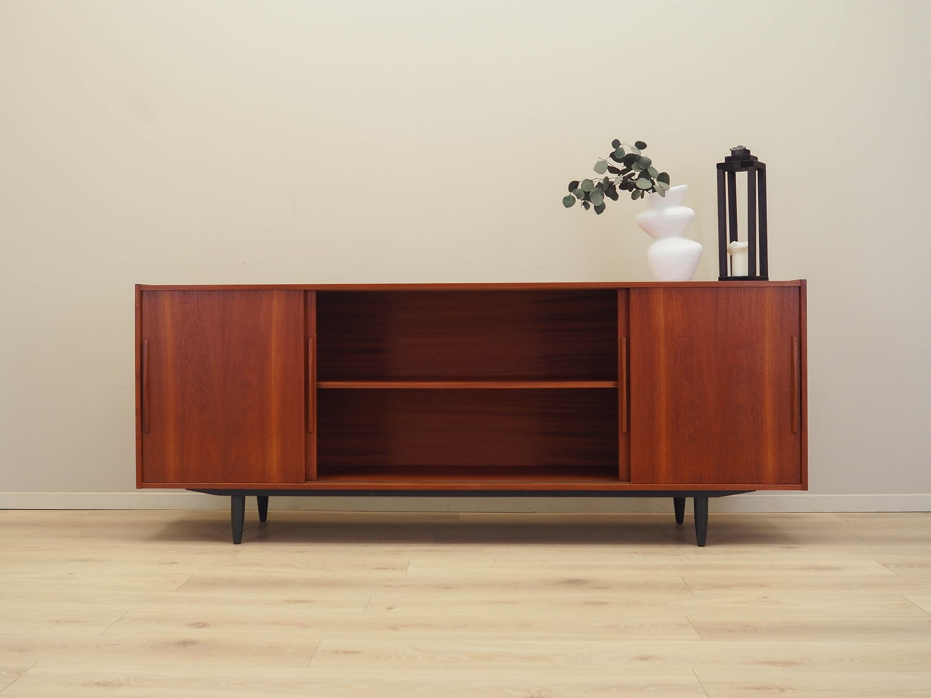 Sideboard, teak brązowy, Dania, lata 70. - 183461