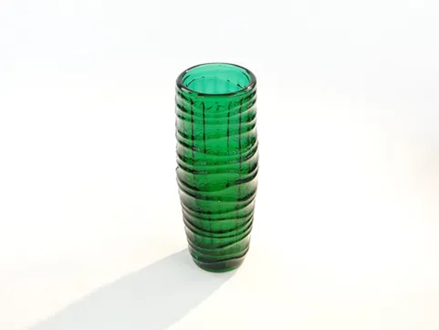 Baleron vase, Modernism, green glass, by J.S. Drost, Ząbkowice, Poland, 1970s. - 183529