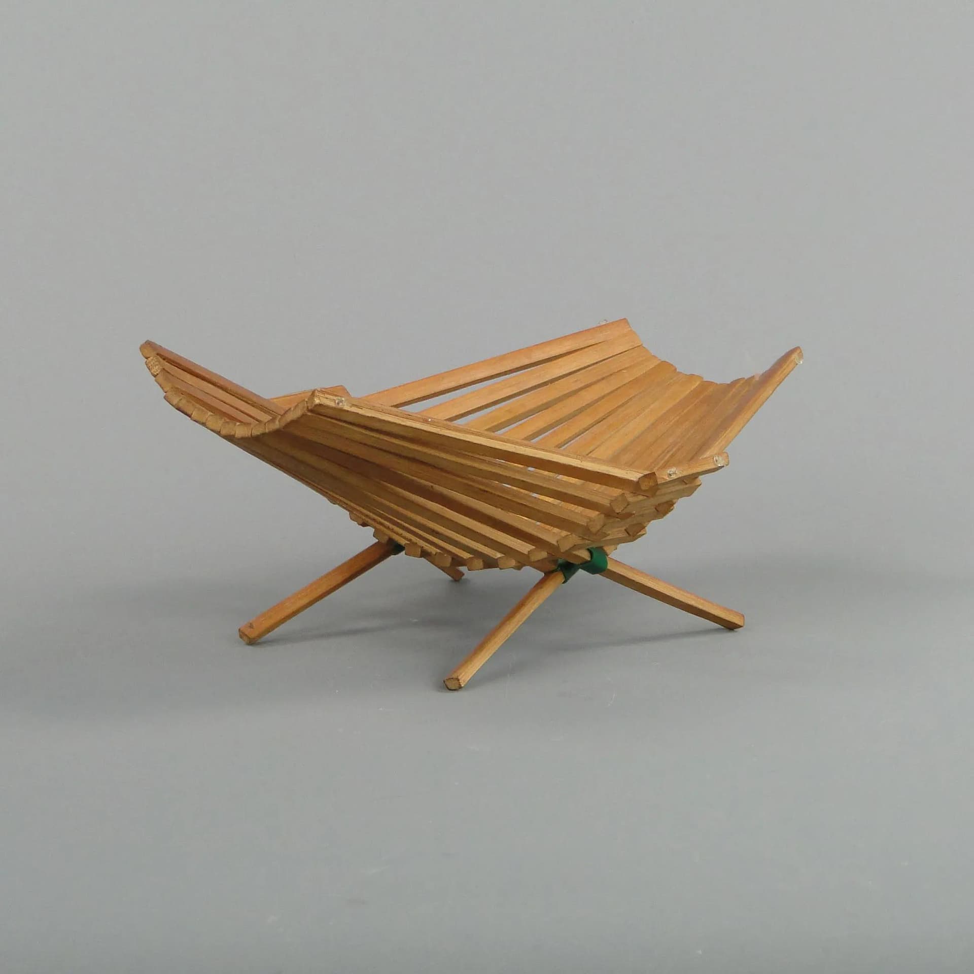 Kosz na pieczywo, mid-century modern, bambus jasnobrązowy, Polska, lata 60. - 12811